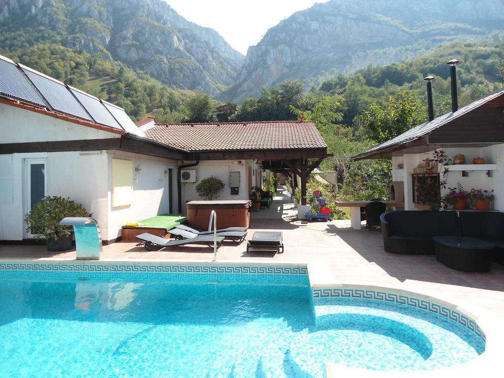 Pensiunea La Dolce Vita Байле Херкулане Екстериор снимка